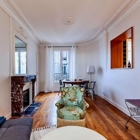 Charmant Appartement Au Coeur De Париж Экстерьер фото